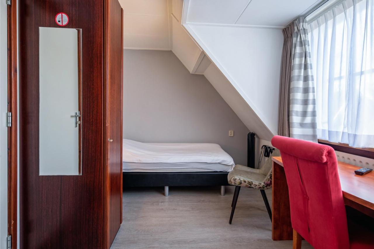 B&B Hotel Rebecca De Waal Kültér fotó
