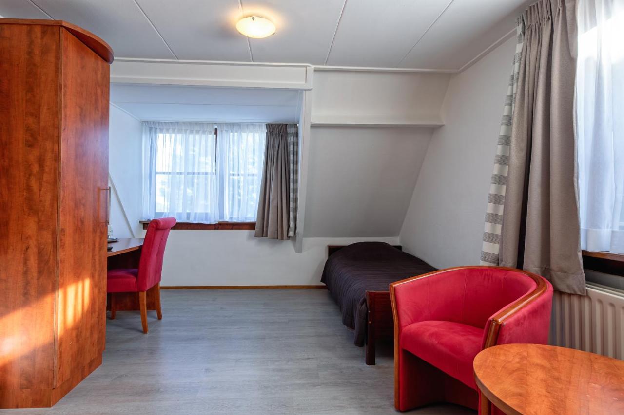 B&B Hotel Rebecca De Waal Kültér fotó
