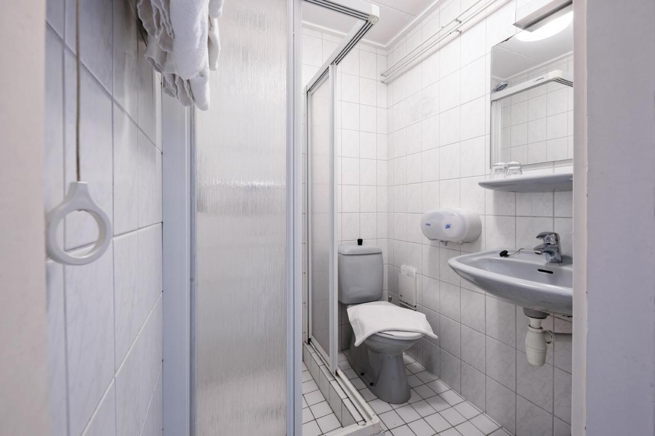 B&B Hotel Rebecca De Waal Kültér fotó