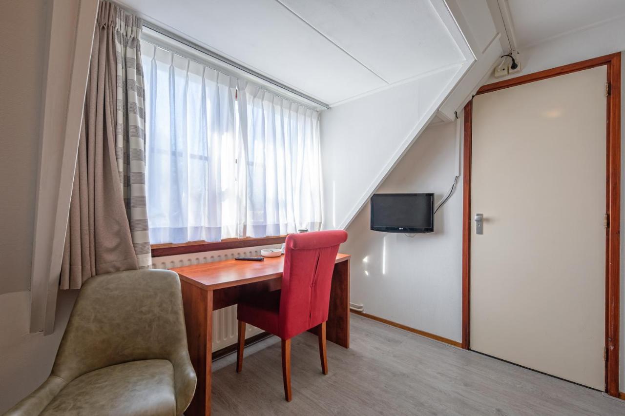 B&B Hotel Rebecca De Waal Kültér fotó